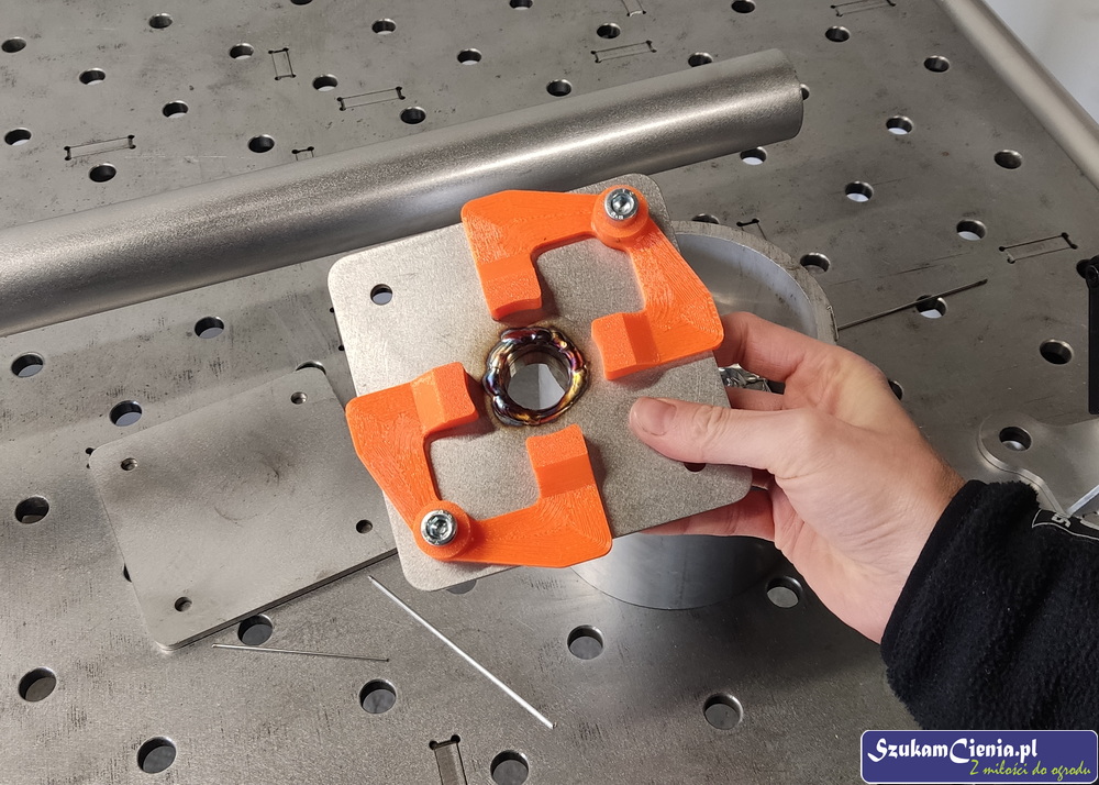 przymiar centrujący