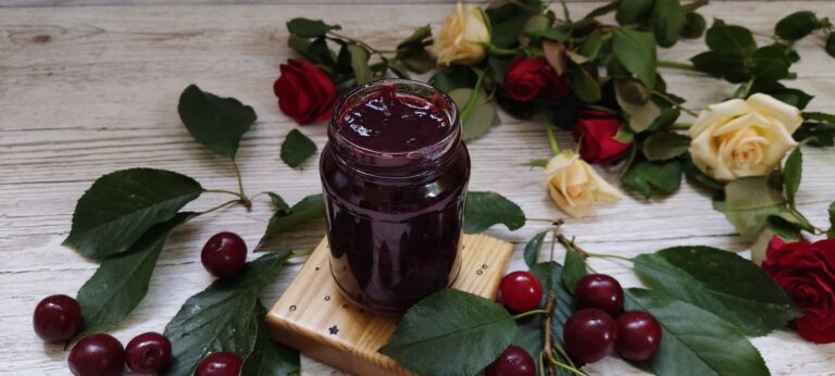 Dżem z wiśni – idealny do deserów i herbaty