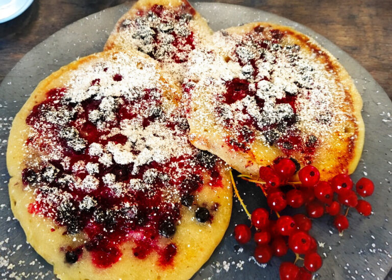 Naleśniki z porzeczkami dla alergików