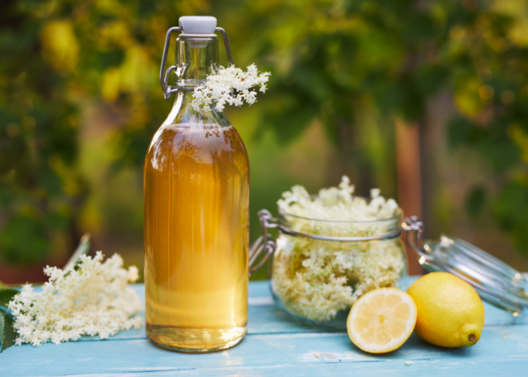 Syrop z kwiatów bzu czarnego – panaceum na przeziębienie