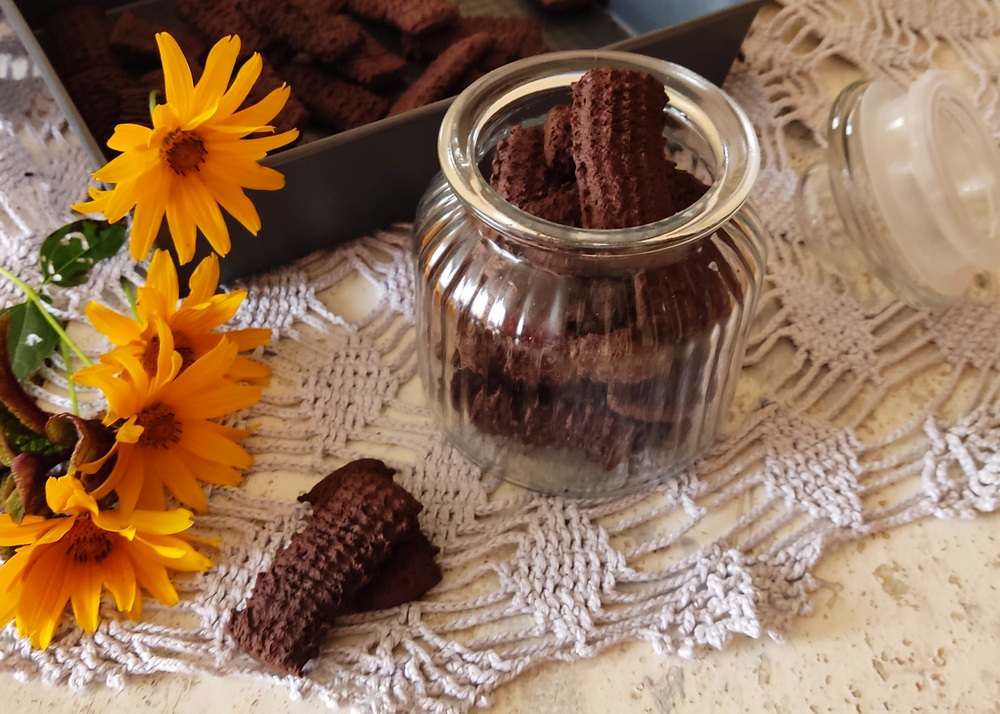 wegańskie kruche ciasteczka z maszynki