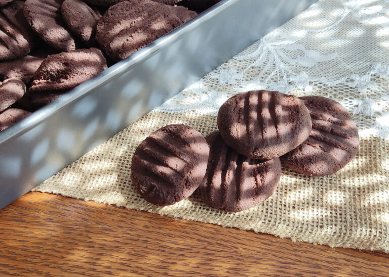 Przepis na Kruche Ciasteczka Bananowe – Bezglutenowe, Wegańskie i Pyszne!